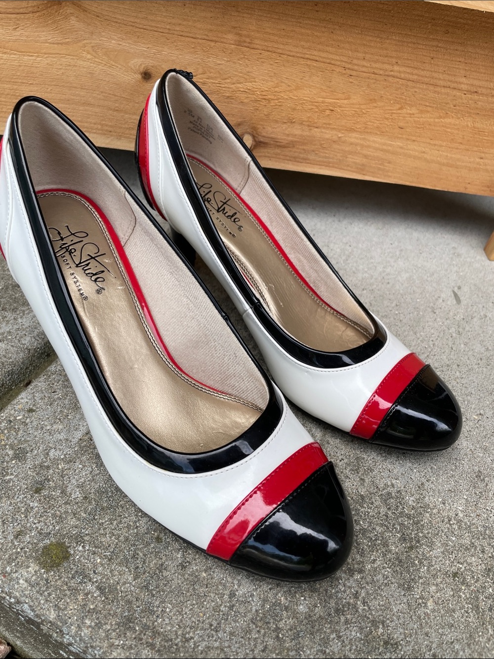 Life Stride Populist Heel Pumps White Red Black Retro 8.5 M